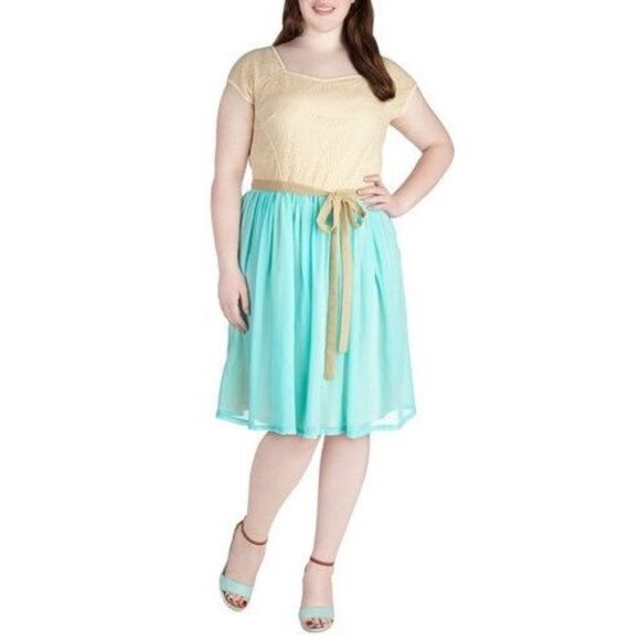 ModCloth NWT Mikarose Sweet on Blue Dress Knee Length Flowy size 3X - Picture 1 of 7